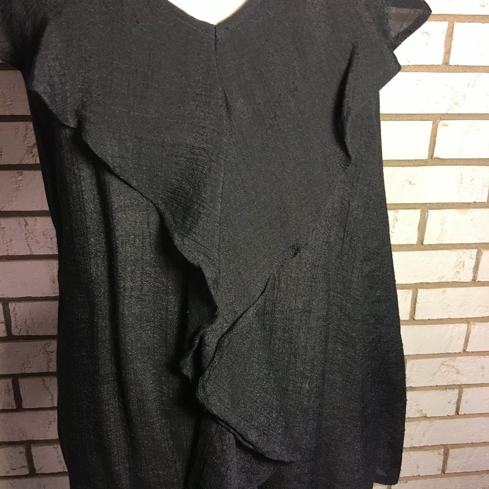 Solemio | Black Razorback Top w/Front Ruffle Sz L - Picture 2 of 5